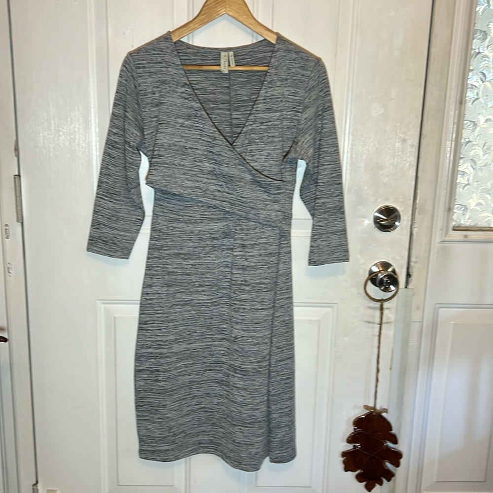 Sahalie 3/4 Sleeve Dress with Wrap Style Top size Small